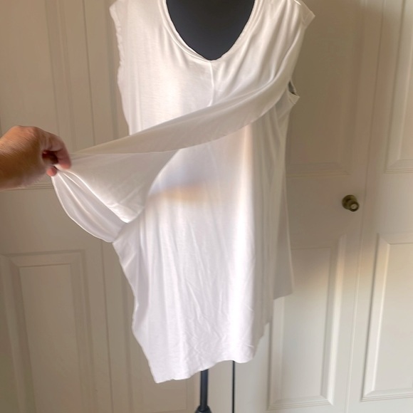 Ruby Jane | Sleeveless everyday cupro splice top. White. Size 1X. Made USA - Picture 3 of 6